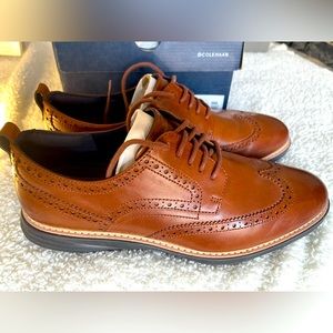 Nearly new Cole Haan British tan/Java Great Evolution wingtip wood laced oxford